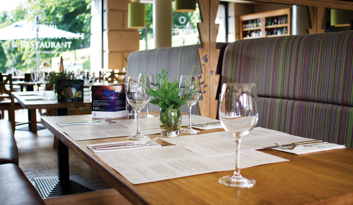 Cucarachas Restaurante1